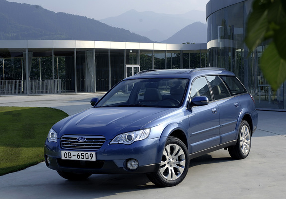 Pictures of Subaru Outback 3.0R 2006–09