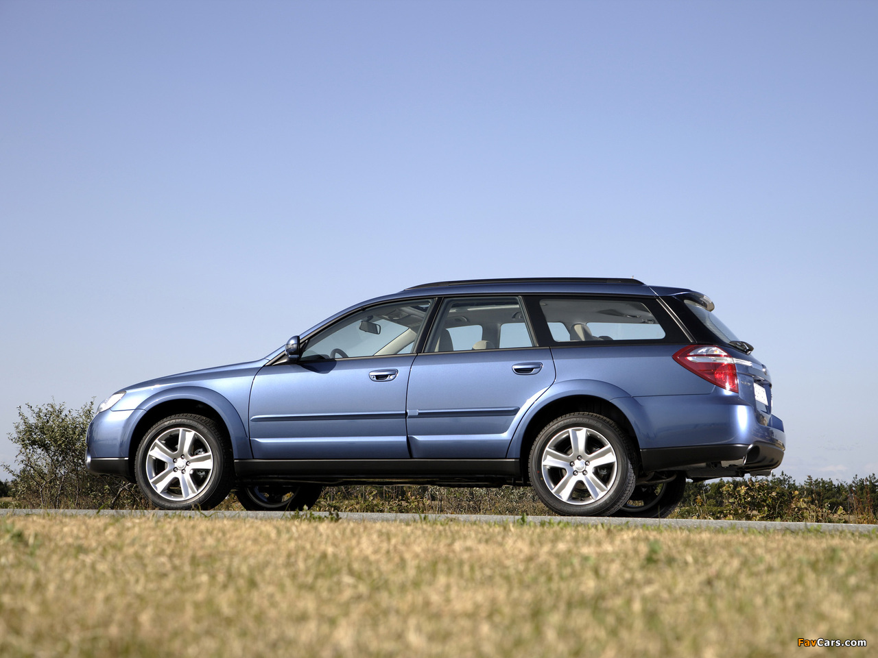 Pictures of Subaru Outback 2.0D (BP) 2008–09 (1280 x 960)