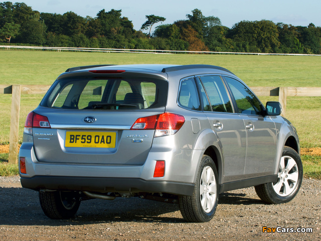 Pictures of Subaru Outback 2.0D UK-spec (BR) 2009–12 (640 x 480)