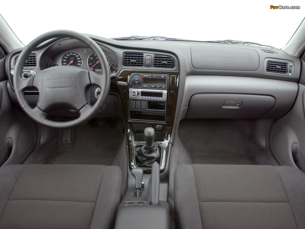 Subaru Outback 2.5i 1999–2003 images (1024 x 768)