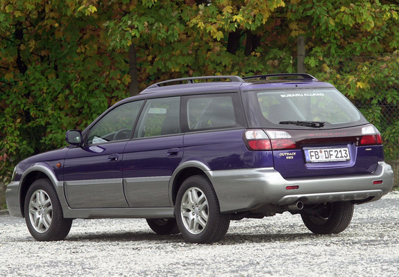 Subaru Outback 2.5i 1999–2003 photos
