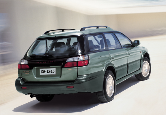 Subaru Outback H6-3.0 2000–03 pictures