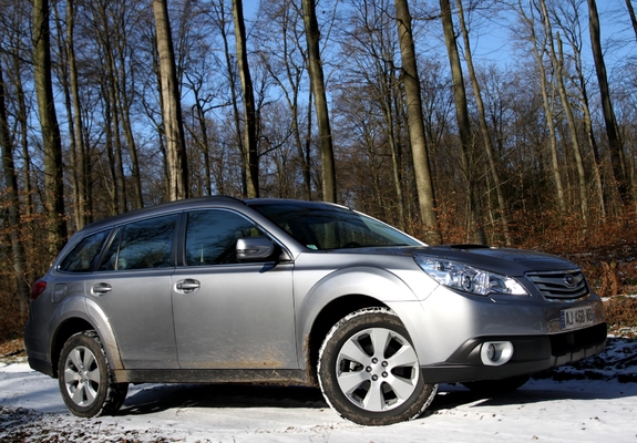 Subaru Outback 2.0D (BR) 2009–12 images