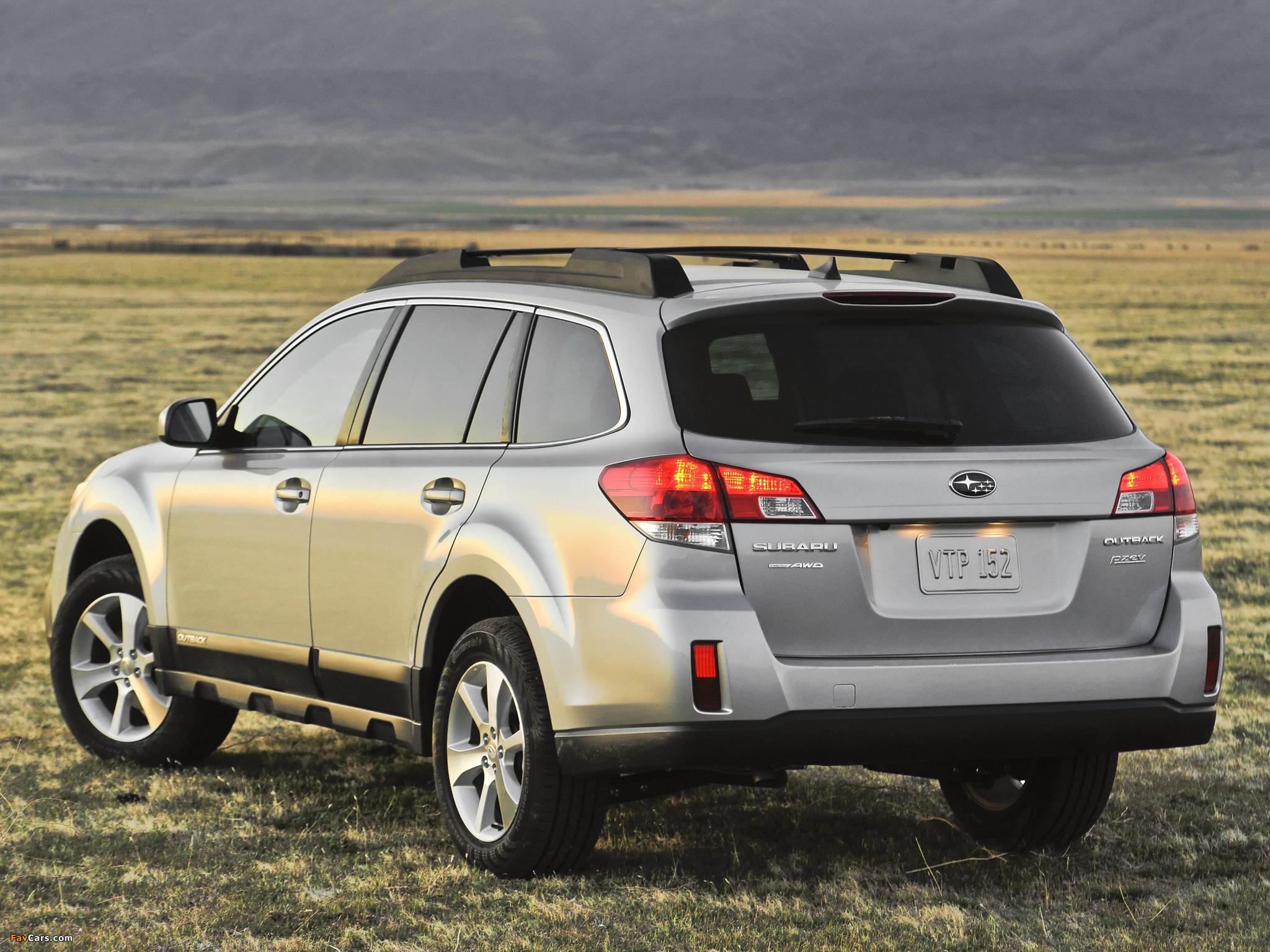 Subaru Outback 2.5i US-spec (BR) 2012 wallpapers (2048 x 1536)