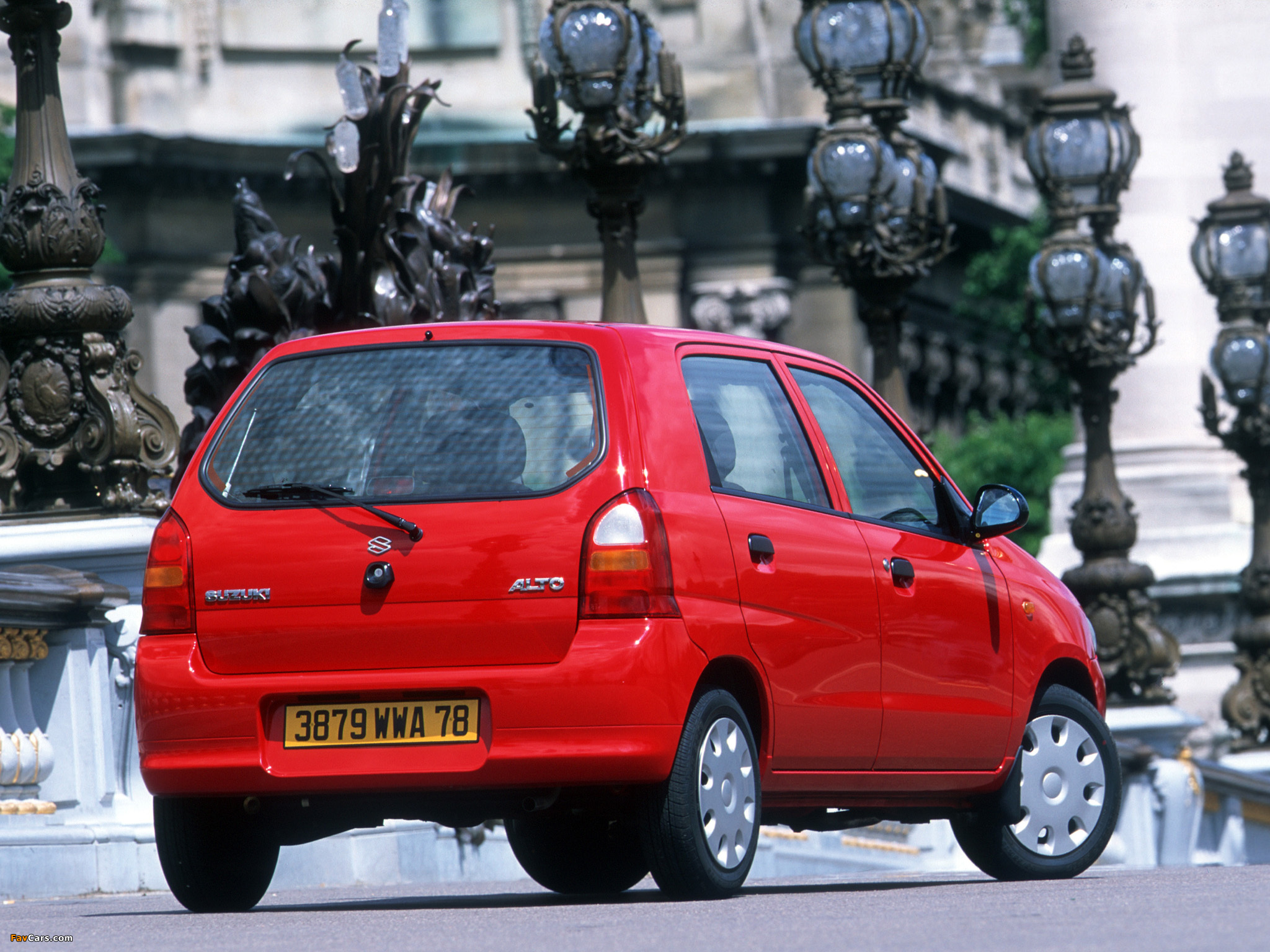 Images of Suzuki Alto 5-door 1998–2004 (2048 x 1536)