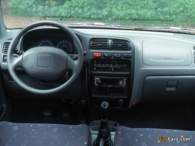 Suzuki Alto 5-door 1998–2004 wallpapers (640 x 480)