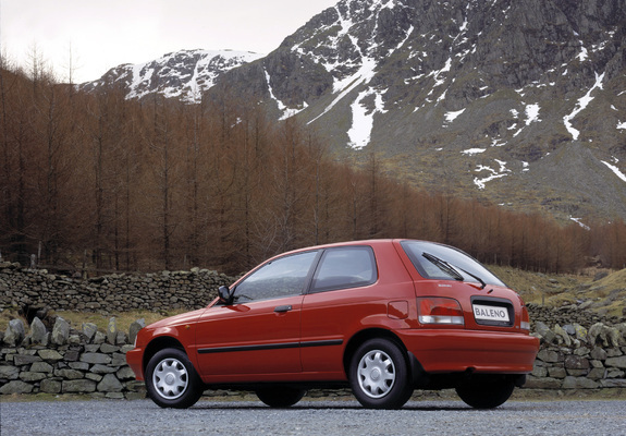 Suzuki Baleno Hatchback 1995–99 photos