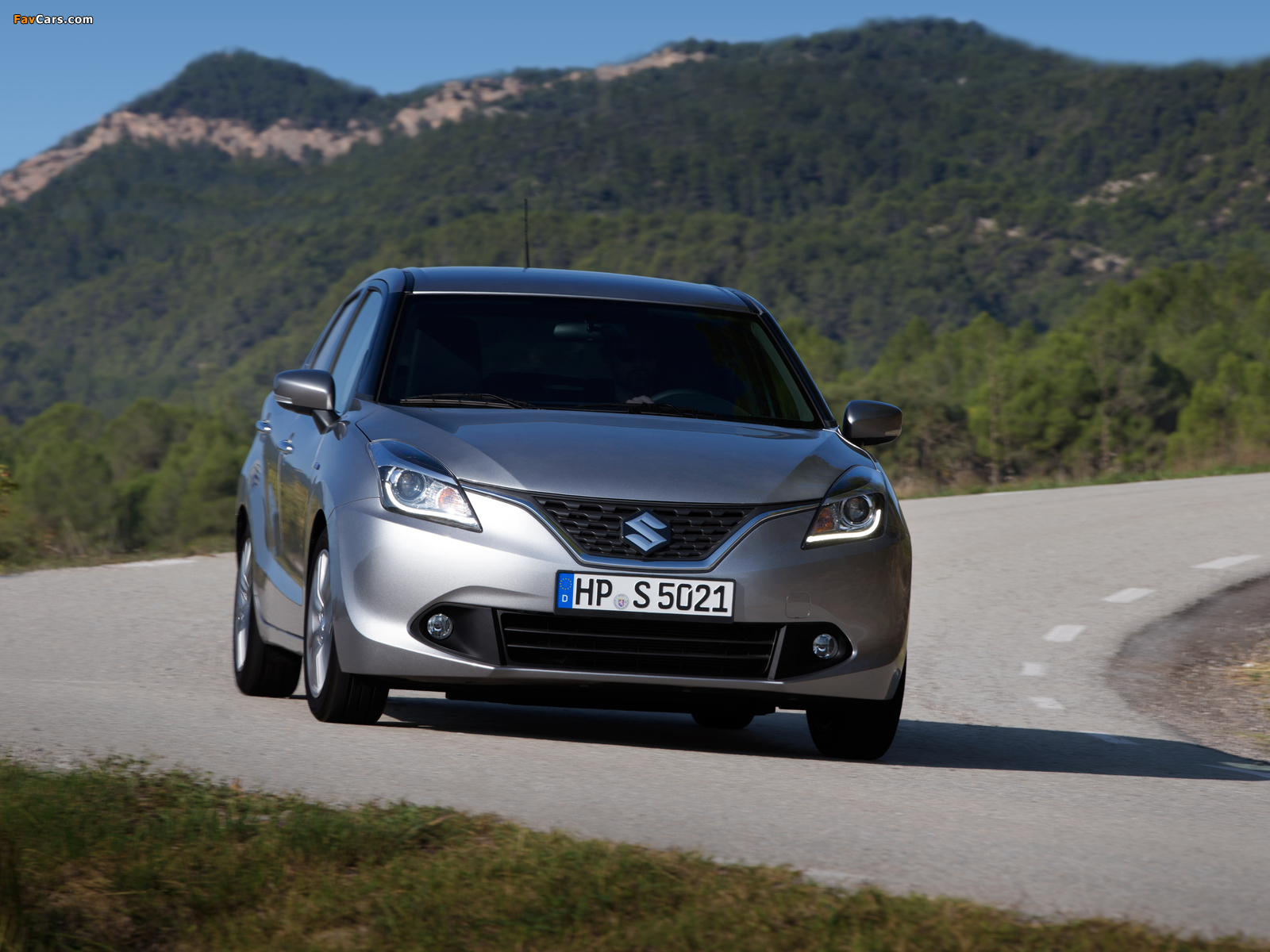 Suzuki Baleno 2015 wallpapers (1600 x 1200)