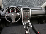 Images of Suzuki Grand Vitara 3-door 2012