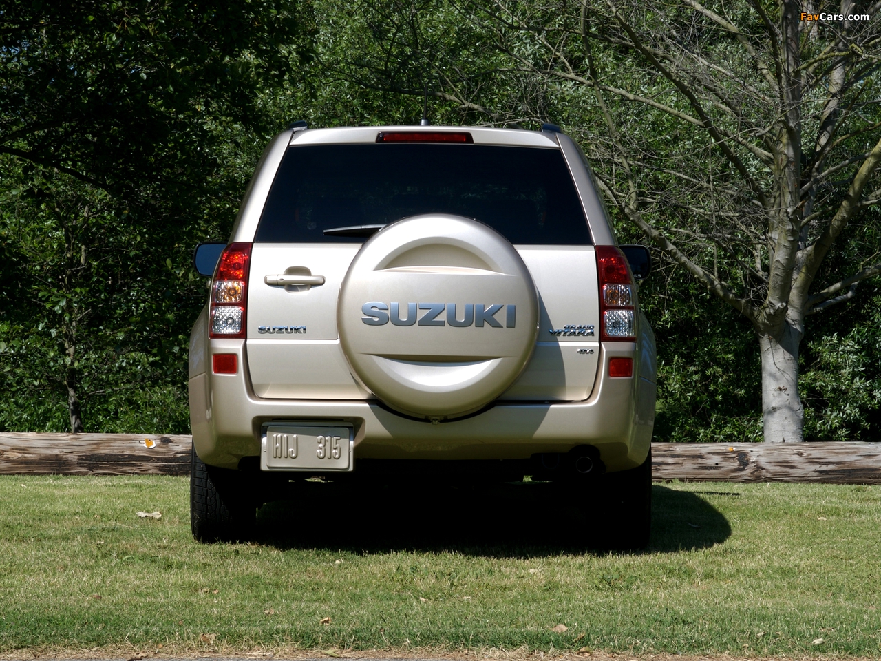Photos of Suzuki Grand Vitara 5-door US-spec 2005–08 (1280 x 960)