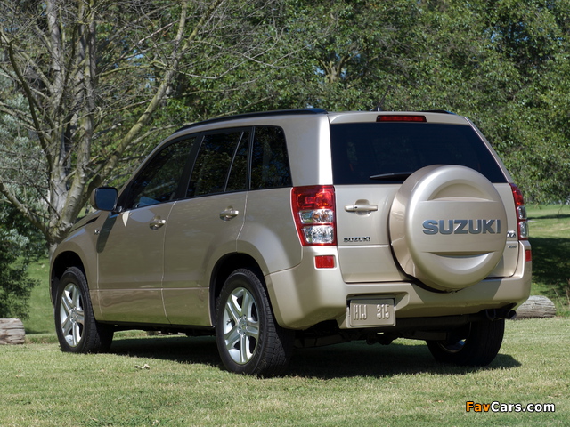 Pictures of Suzuki Grand Vitara 5-door US-spec 2005–08 (640 x 480)