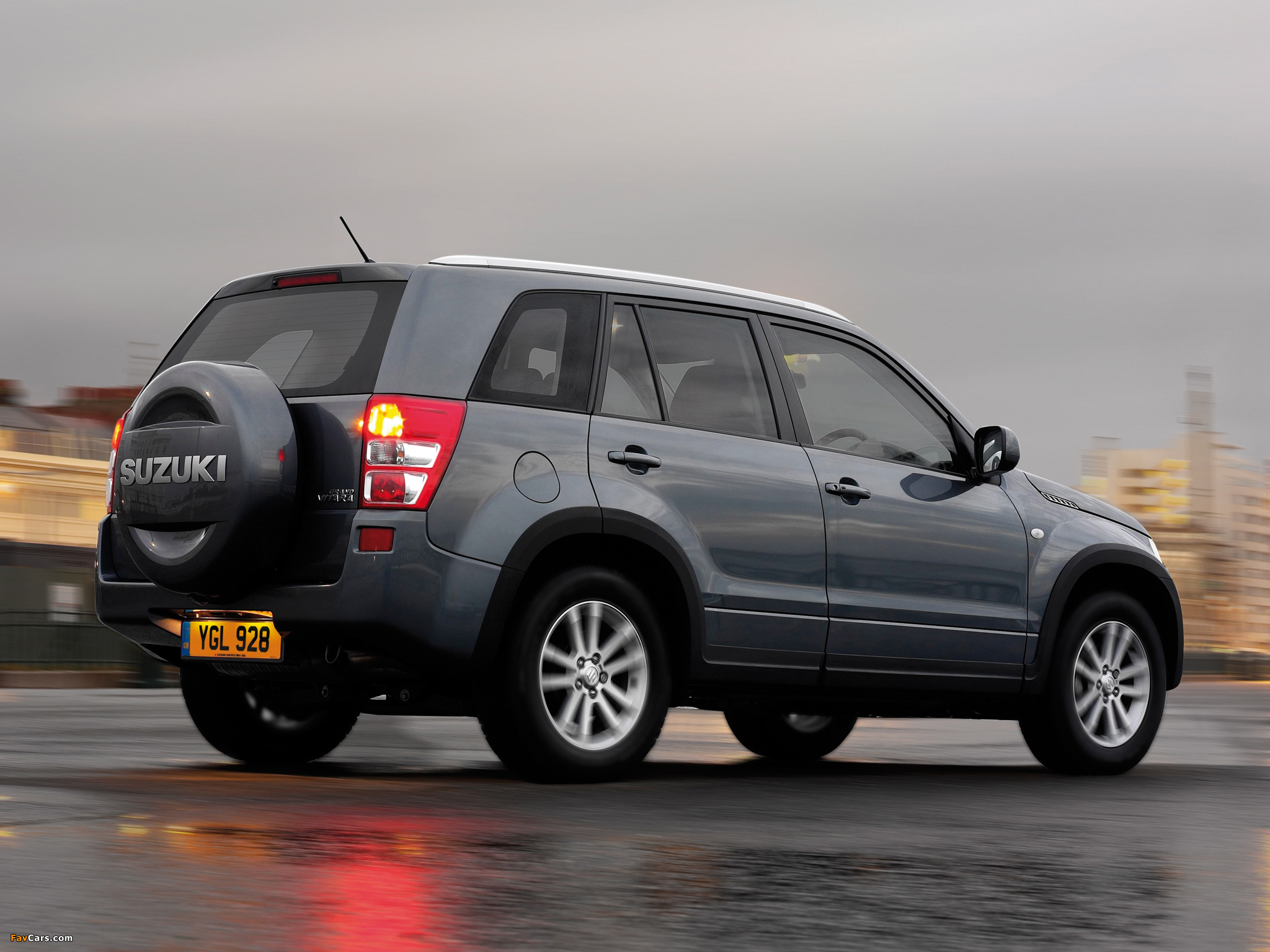 Pictures of Suzuki Grand Vitara 5-door UK-spec 2005–08 (2048 x 1536)