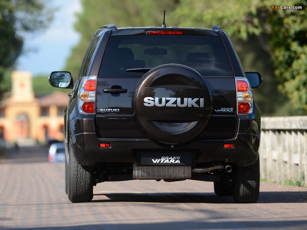 Pictures of Suzuki Grand Vitara 3-door 2012 (1024 x 768)