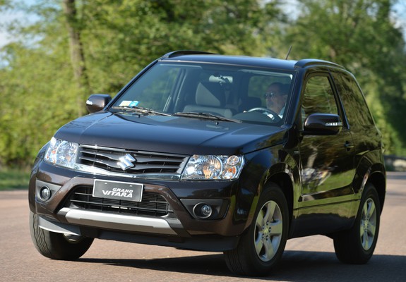 Pictures of Suzuki Grand Vitara 3-door 2012