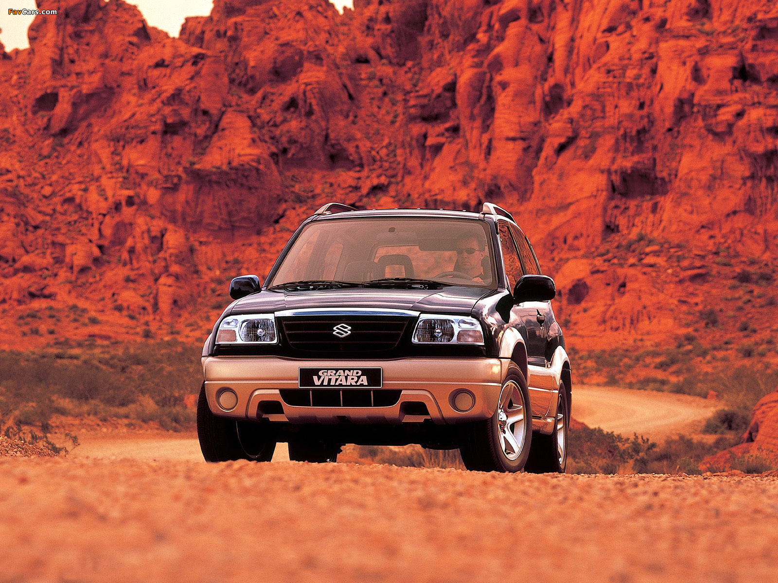 Suzuki Grand Vitara 3-door 1998–2005 images (1600 x 1200)