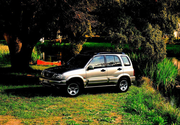 Suzuki Grand Vitara 5-door 1998–2005 wallpapers