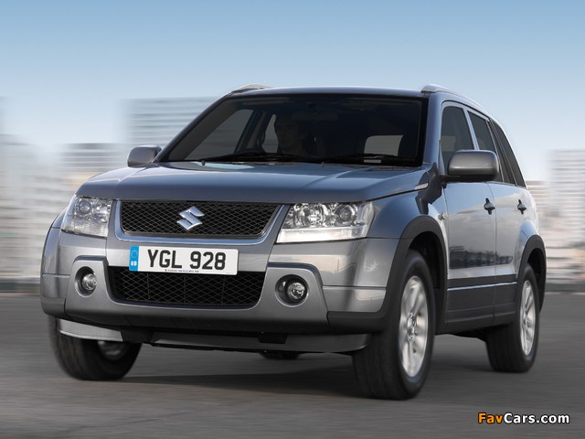 Suzuki Grand Vitara 5-door UK-spec 2005–08 photos (640 x 480)