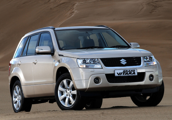 Suzuki Grand Vitara 5-door ZA-spec 2008–12 images