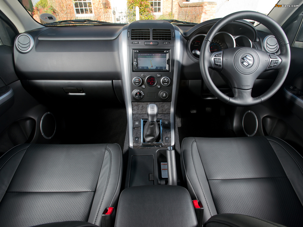 Suzuki Grand Vitara 5-door UK-spec 2012 pictures (1280 x 960)
