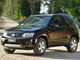 Suzuki Grand Vitara 3-door 2012 pictures