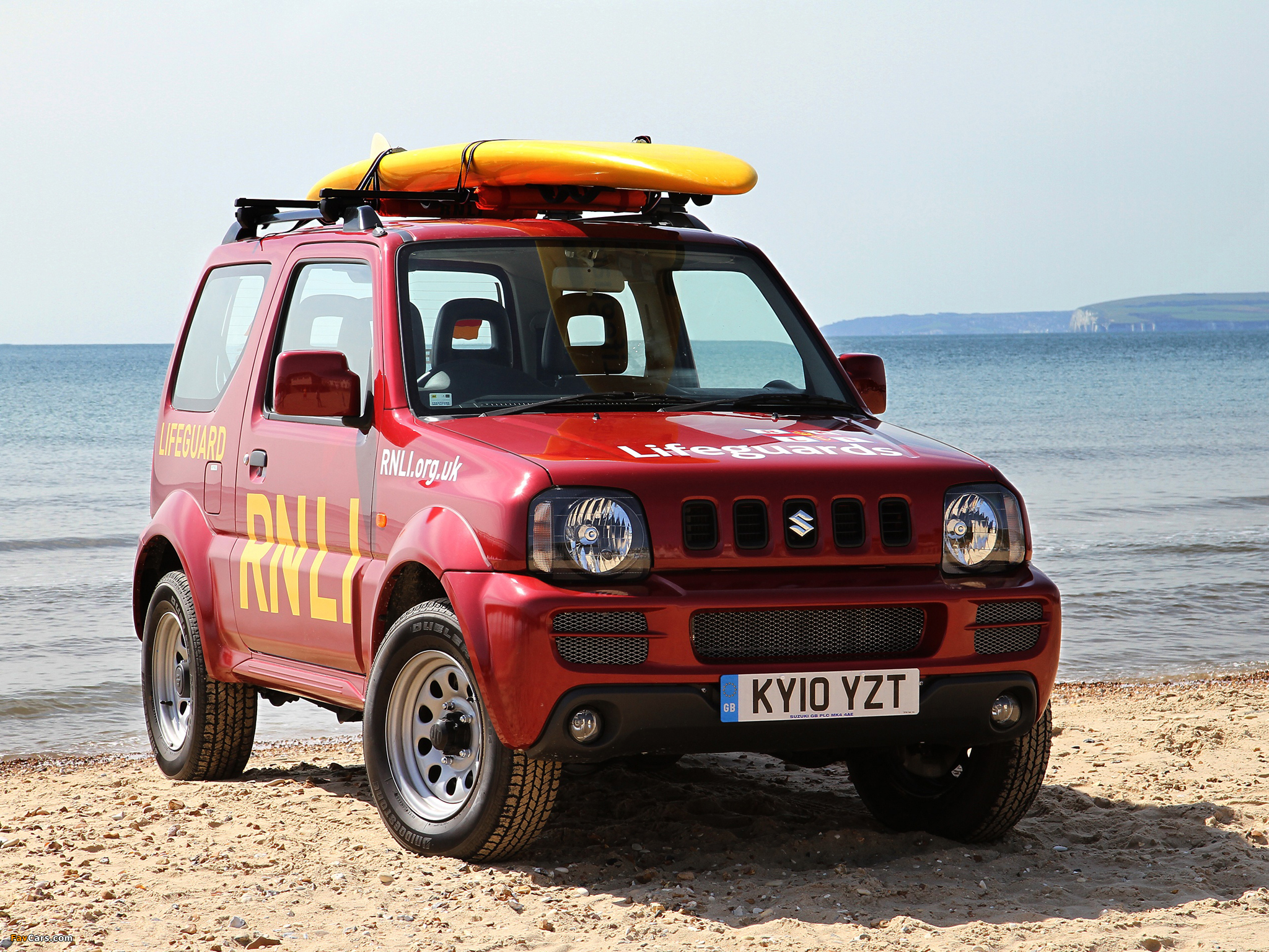Images of Suzuki Jimny Beach Lifeguards (JB43) 2010–12 (2048 x 1536)