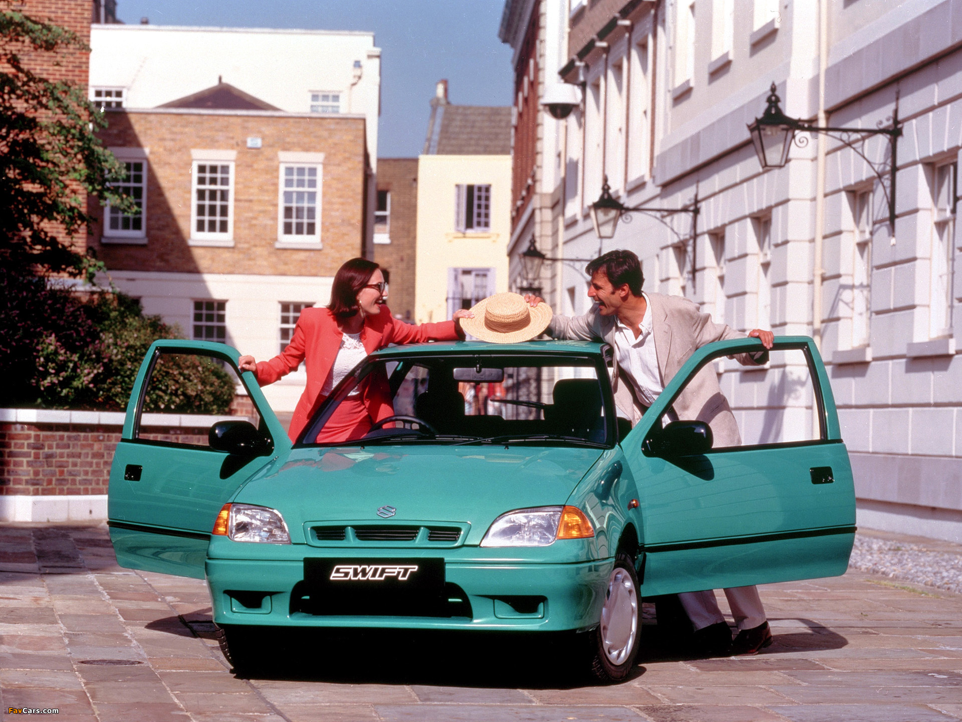 Suzuki Swift 3-door UK-spec 1996–2000 images (1920 x 1440)