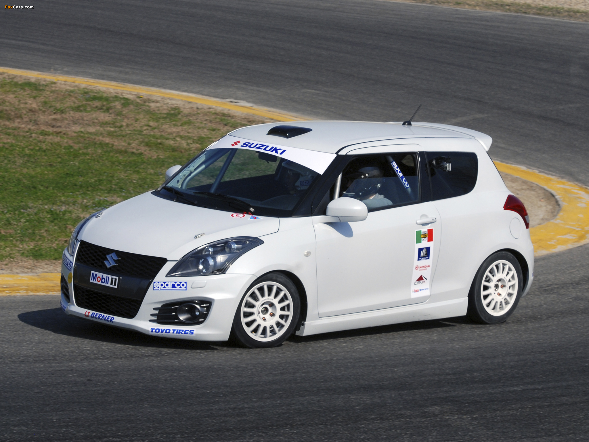 Suzuki Swift Sport Group N 2012 images (2048 x 1536)