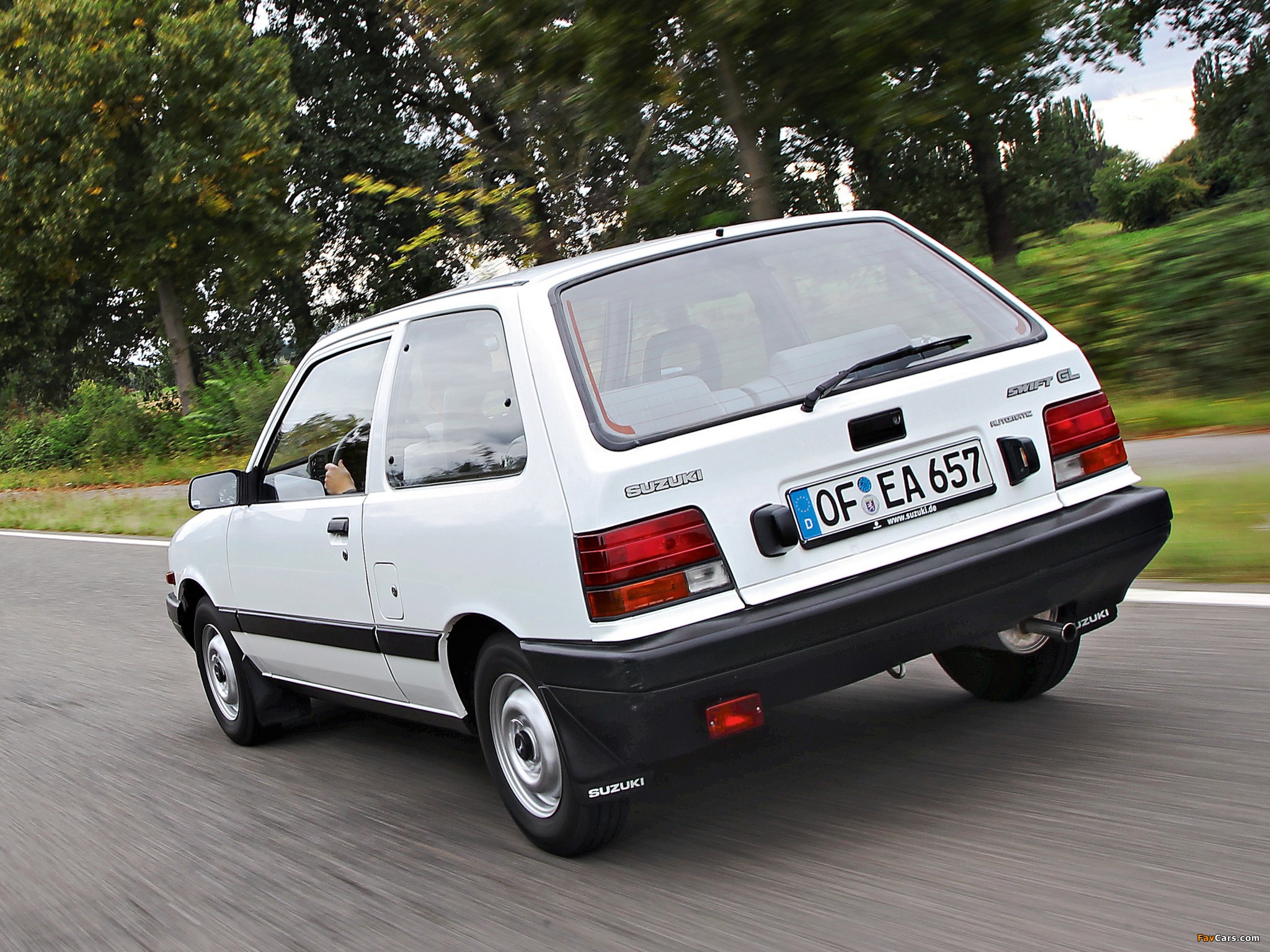 Suzuki Swift 3-door 1984–86 wallpapers (2048 x 1536)