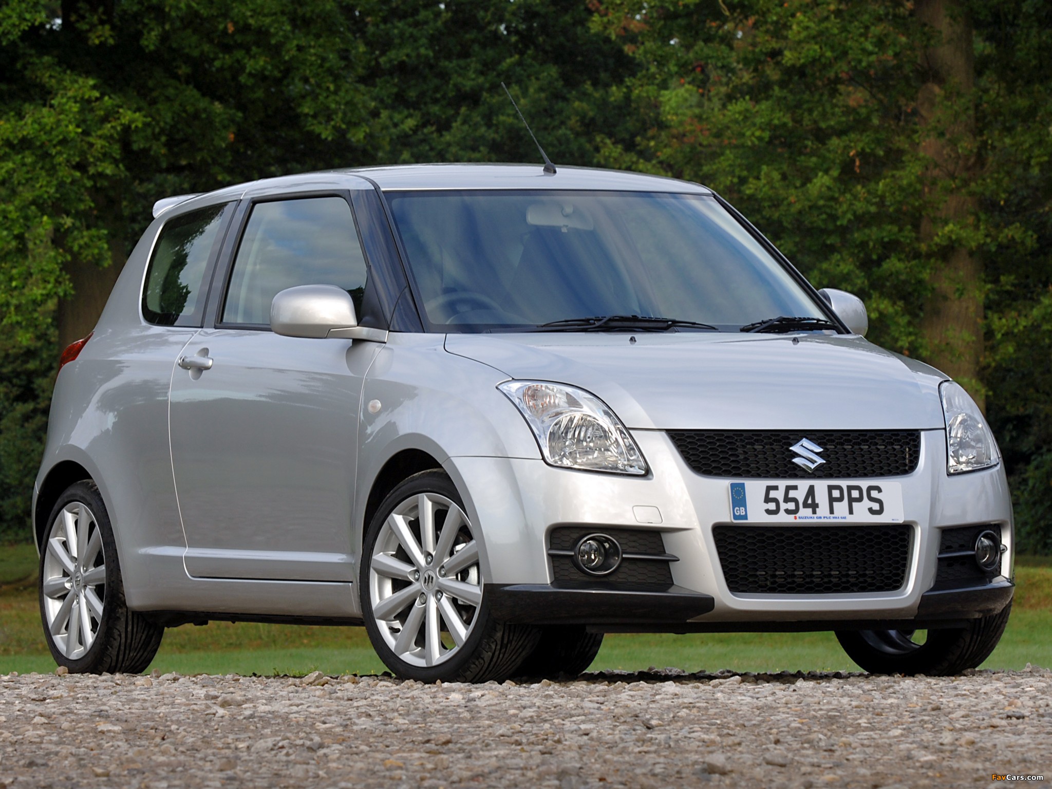 Suzuki Swift Sport UK-spec 2005–11 wallpapers (2048 x 1536)