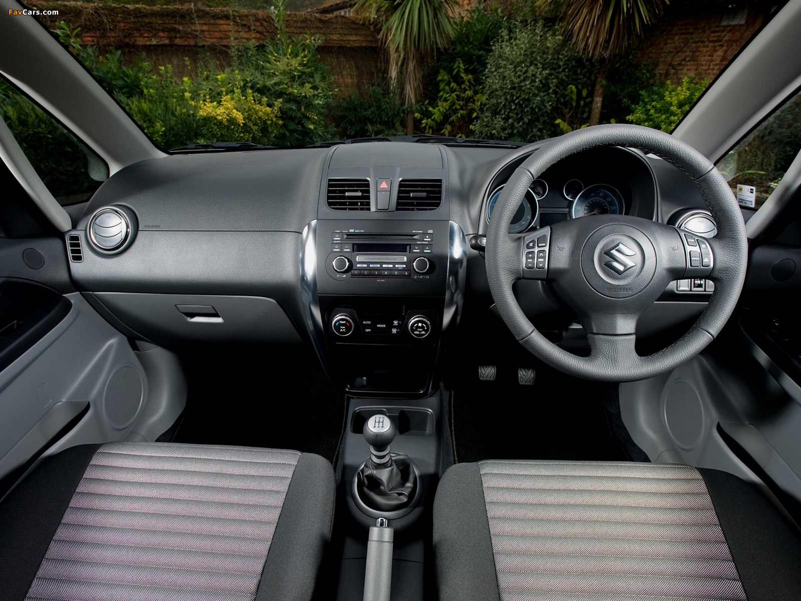 Photos of Suzuki SX4 UK-spec 2010 (1600 x 1200)