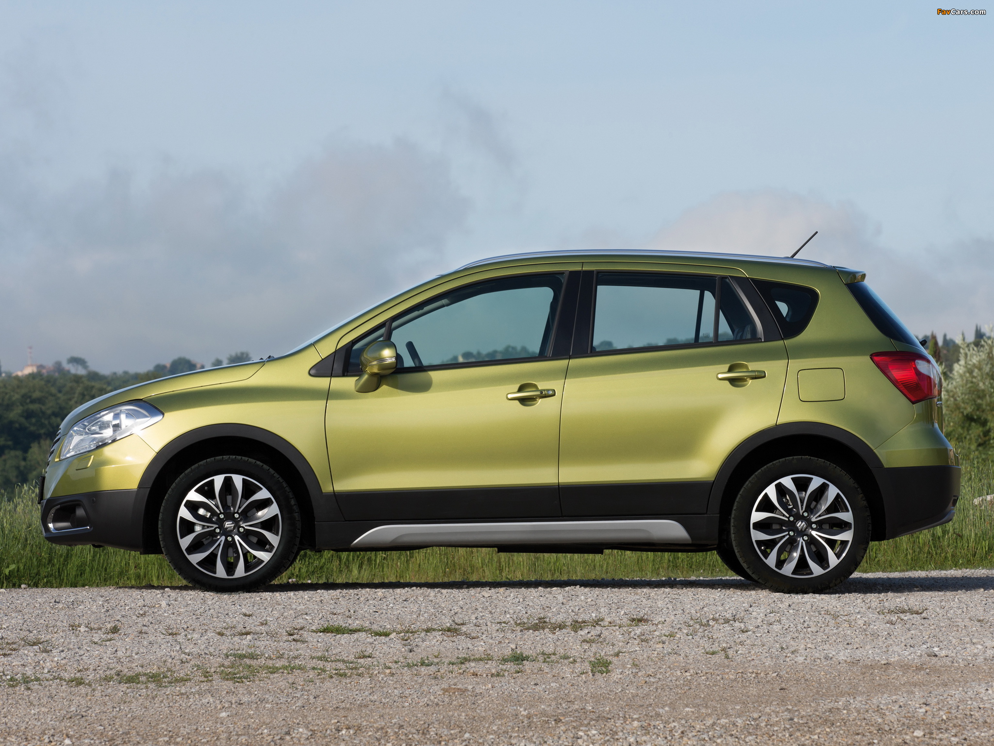 Suzuki SX4 S-Cross 2013 pictures (2048 x 1536)