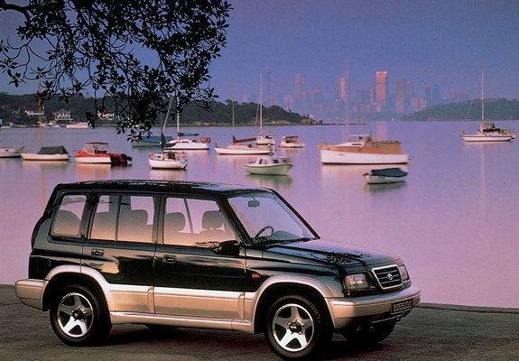 Images of Suzuki Vitara 5-door 1991–98