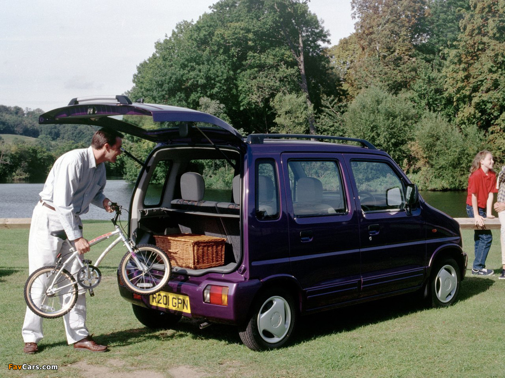 Photos of Suzuki Wagon R+ UK-spec (EM) 1997–2000 (1024 x 768)