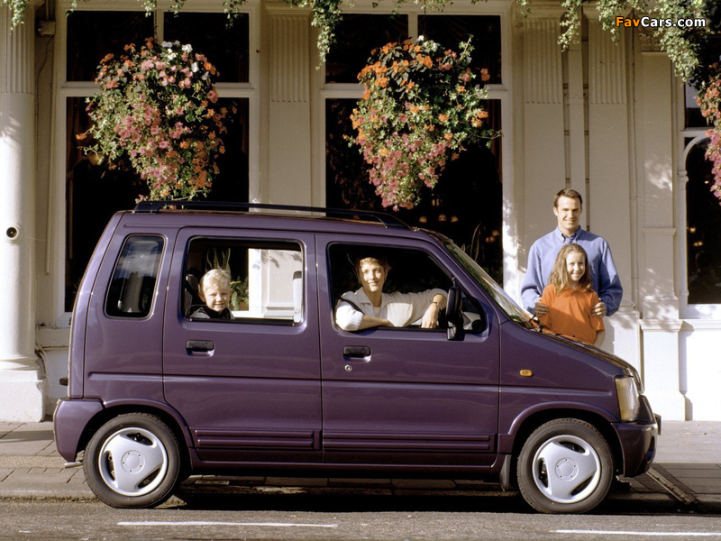 Suzuki Wagon R+ UK-spec (EM) 1997–2000 photos (800 x 600)