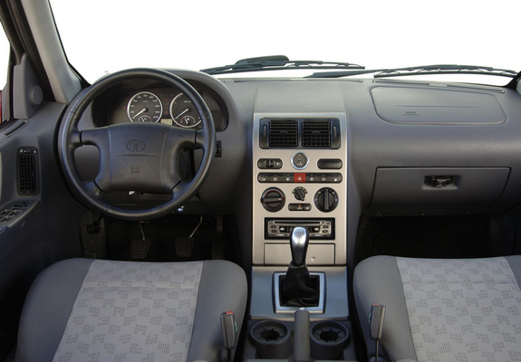 Images of Tata Safari 2005–09