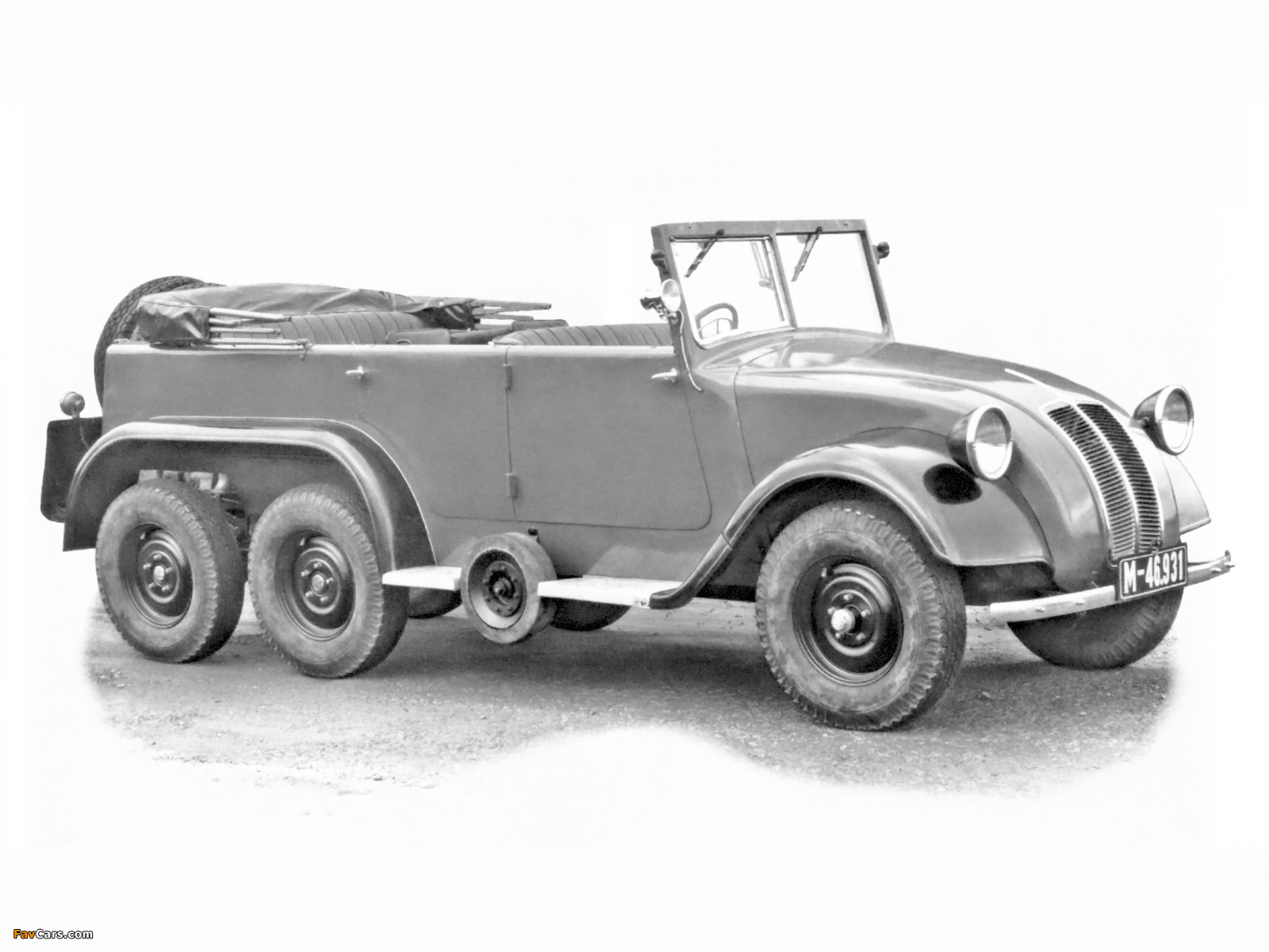 Tatra T82 6x4 Prototype 1935 wallpapers (1600 x 1200)