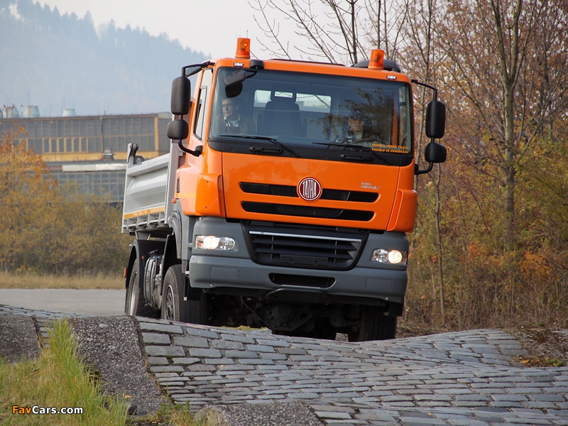 Images of Tatra Phoenix T158 4x4.2 Dump Truck 2011 (800 x 600)