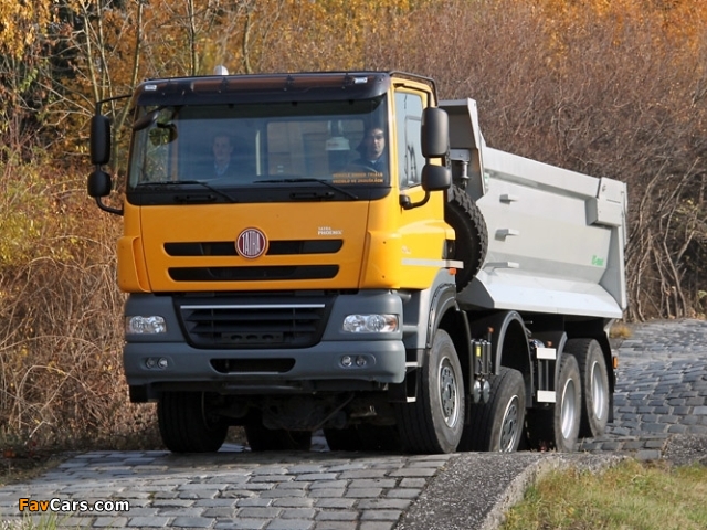 Tatra Phoenix T158 8x8.2 Dump Truck 2011 pictures (640 x 480)