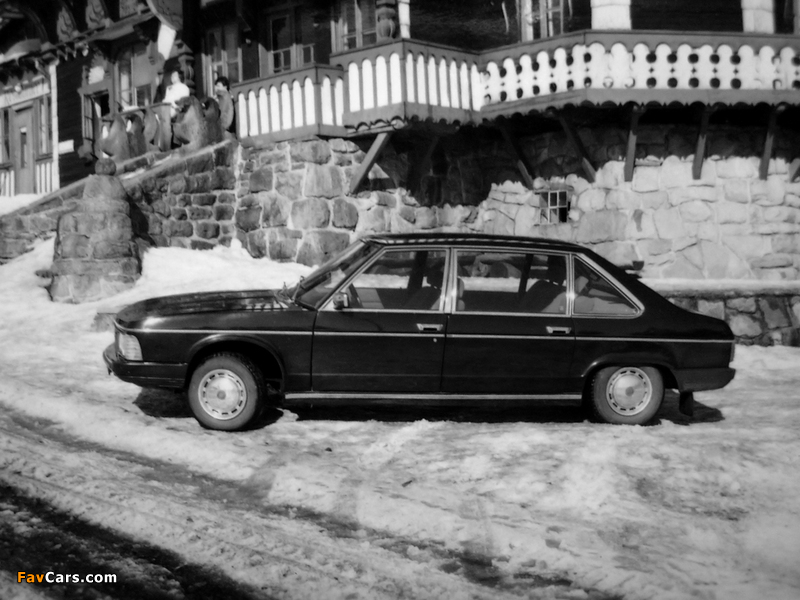 Photos of Tatra T613 Special 1980–89 (800 x 600)