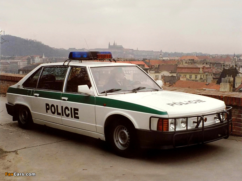Pictures of Tatra T613-4 Policie Special 1992 (800 x 600)