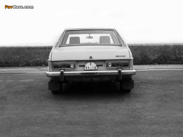 Tatra T613 Prototype 1971 pictures (640 x 480)