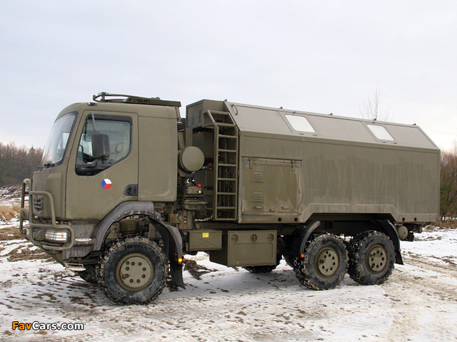 Tatra T810 Military 2006 pictures (640 x 480)