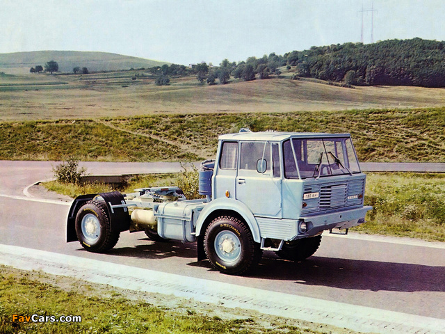 Pictures of Tatra T813 NTH 4x4 1967–82 (640 x 480)