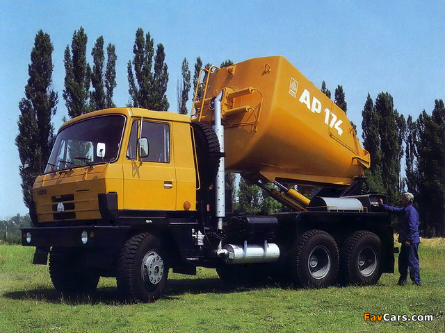 Photos of Tatra T815 AP174 1982–94 (640 x 480)