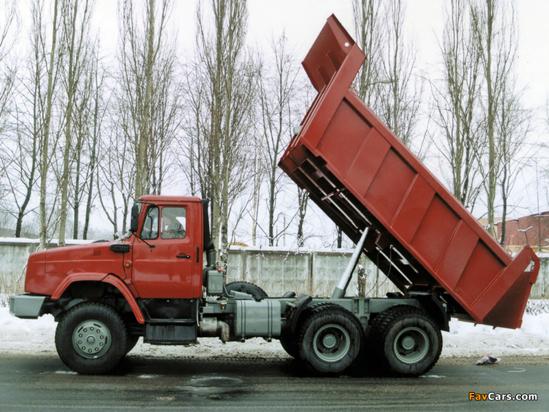 Photos of Tatra-ZiL 815-21ERK1 30.230 Opitniy 1997 (800 x 600)