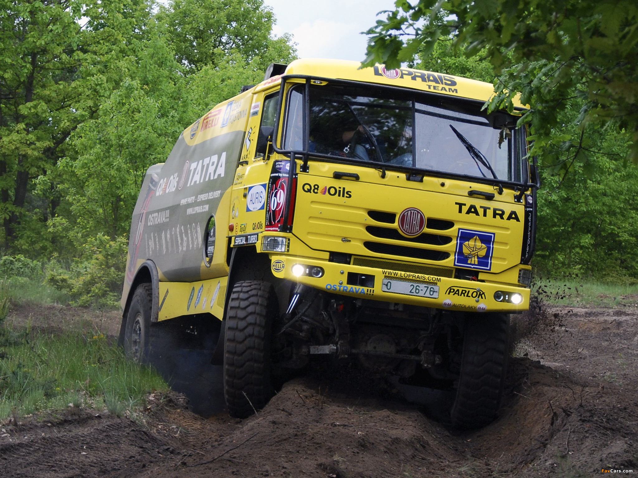 Photos of Tatra T815 4x4 Rally Truck 2010–11 (2048 x 1536)
