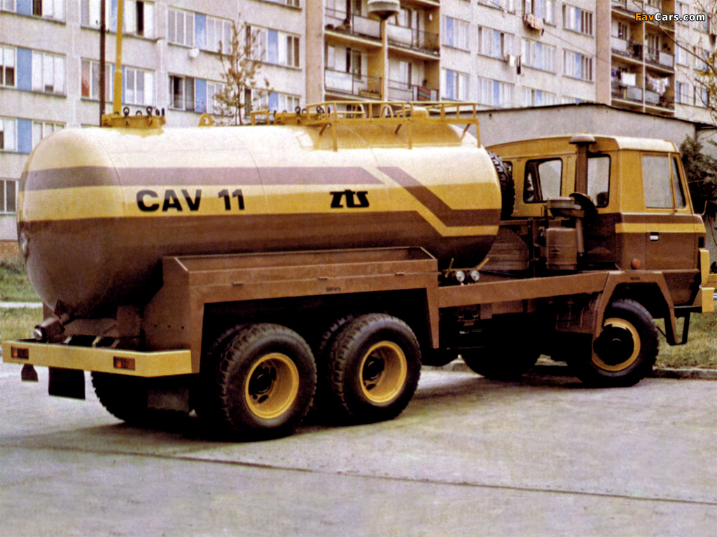 Tatra T815 P13 CAV-11 6x6 1982–94 pictures (1024 x 768)