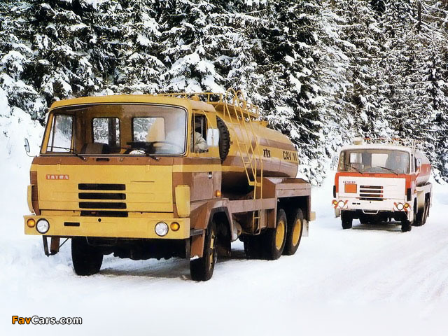 Tatra T815 P13 CAV-11 6x6 1982–94 pictures (640 x 480)