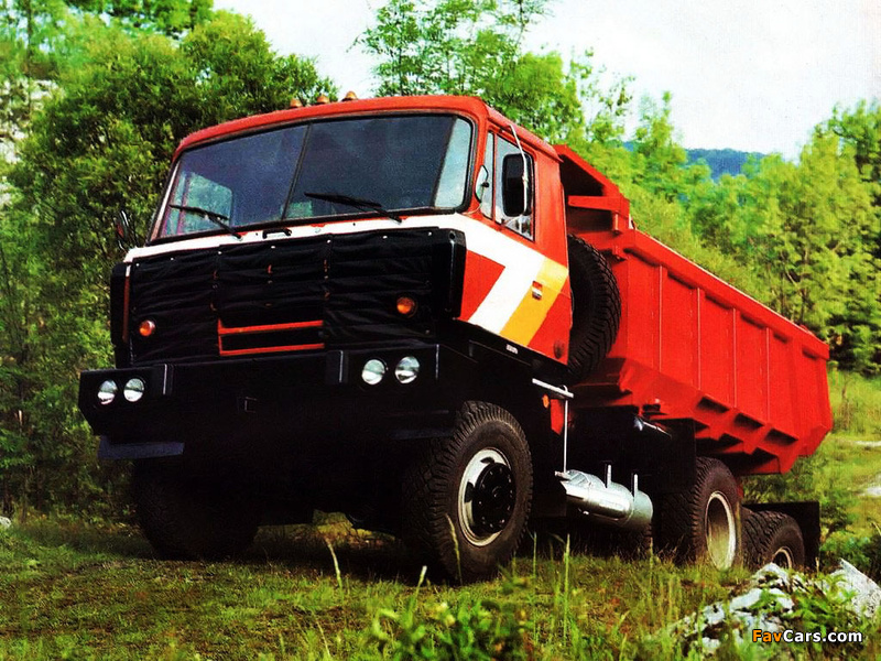 Tatra T815 S1A 6x6 1982–94 pictures (800 x 600)