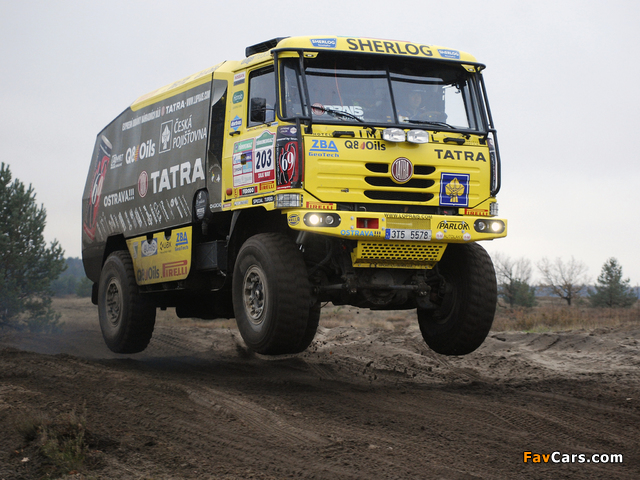 Tatra T815 4x4 Rally Truck 2009–10 photos (640 x 480)